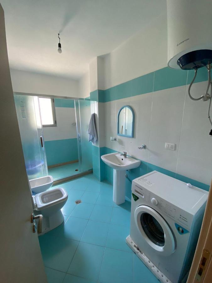 Saimir Apartaments Vlorë Exteriör bild