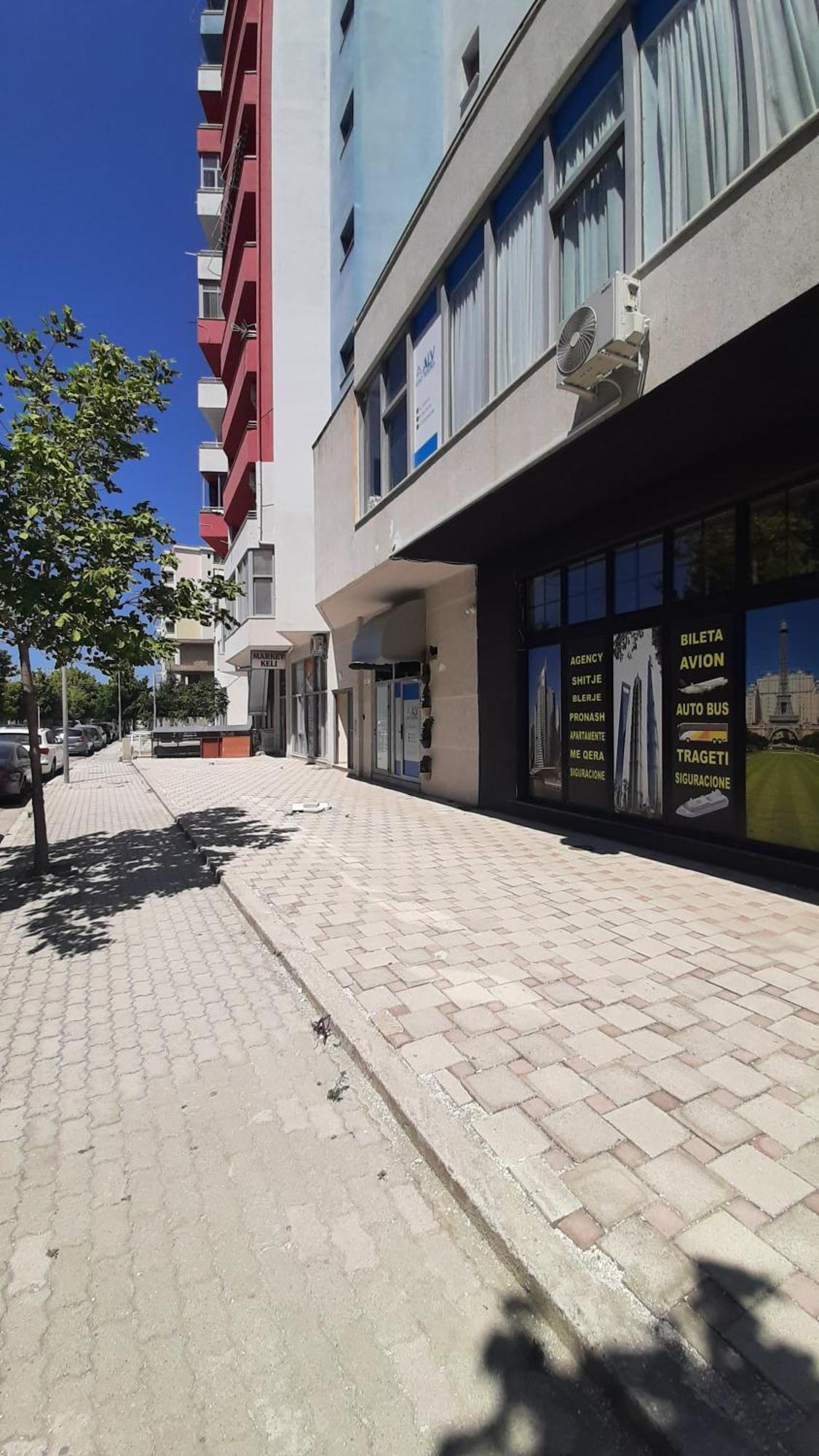 Saimir Apartaments Vlorë Exteriör bild